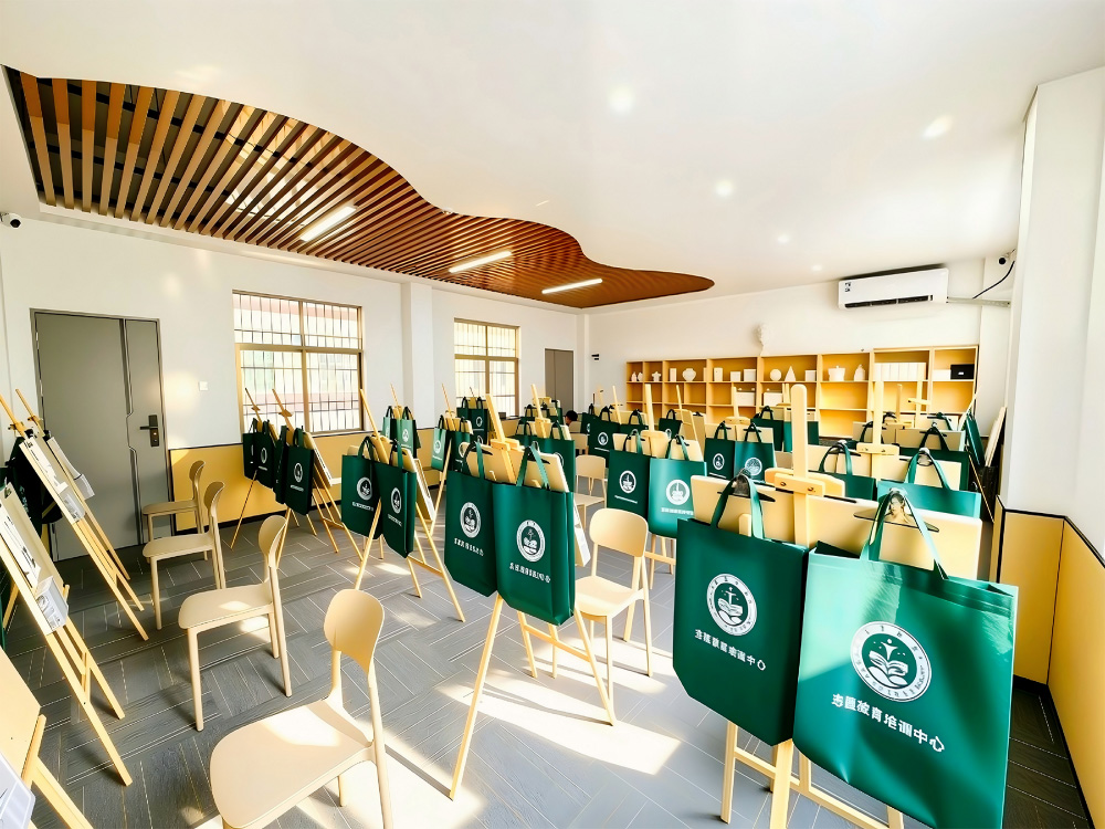 德州全封闭教育学校选择指南:专业管教让叛逆孩子走上成长正轨